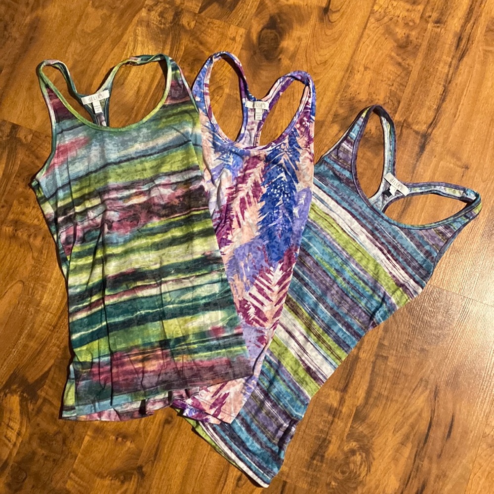 Delias XS Racerback Tanks